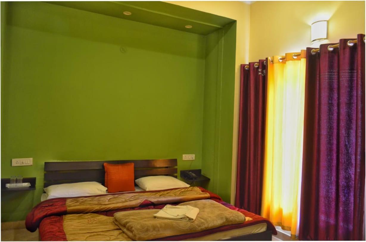 Shivalik River Retreat Almora Exterior foto